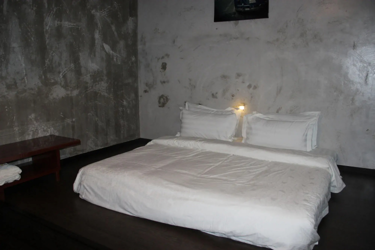 Memoire Express Floors