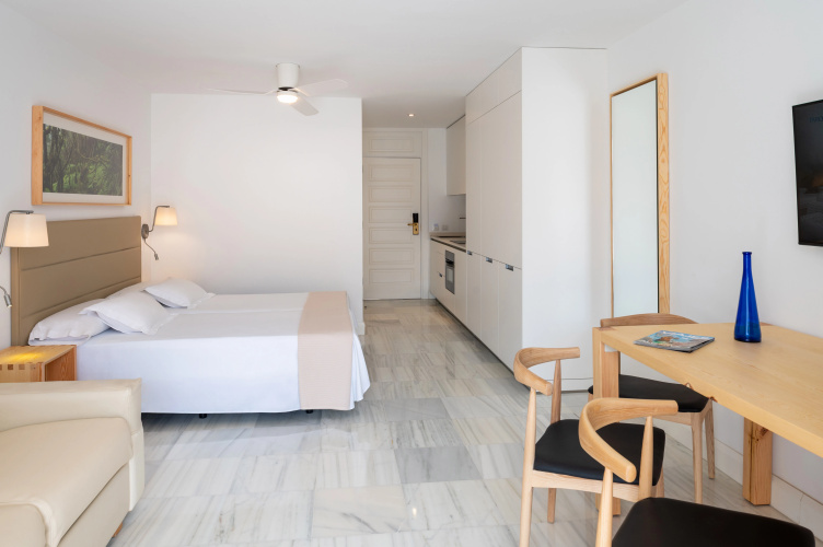 Aparthotel Parque Santiago IV photo 14
