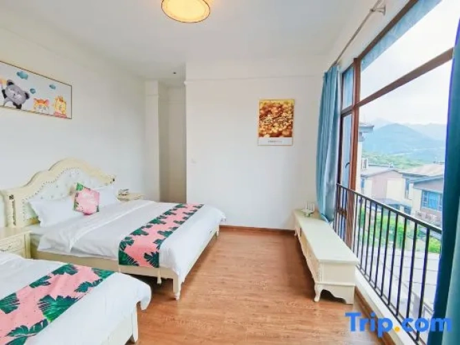 5 Bedrooms Luxury Double Villa