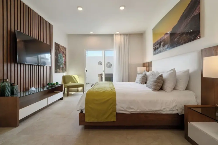 Luxury room