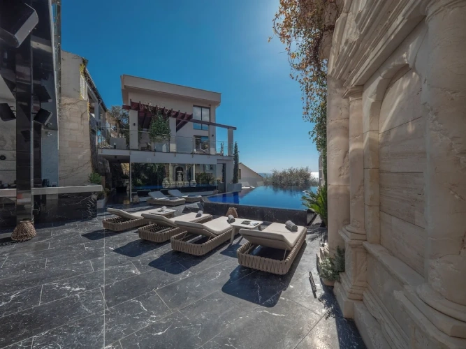 Villa with balcony