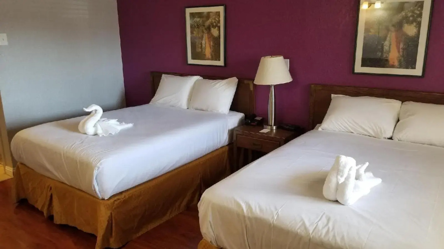 Santa Fe Inn Pueblo