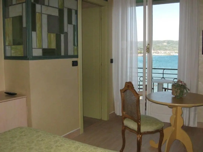 Superior Double room with sea view