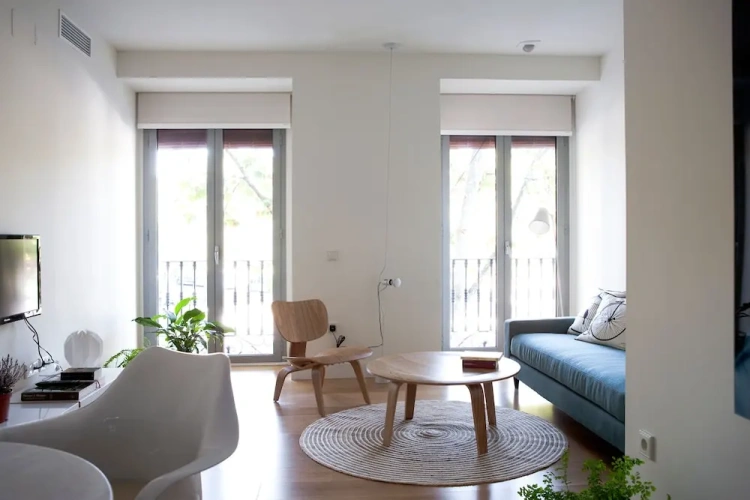 1 Bedroom Apartment with balcony