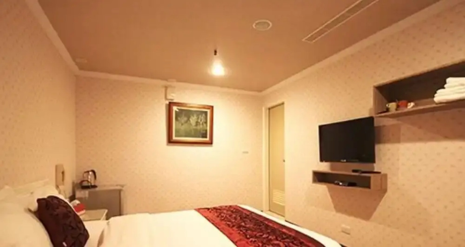Ya Tai Hotel