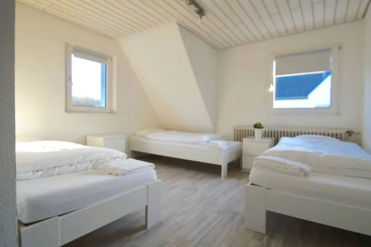 Apartment with balcony