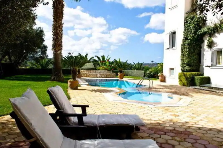 Stella Villa