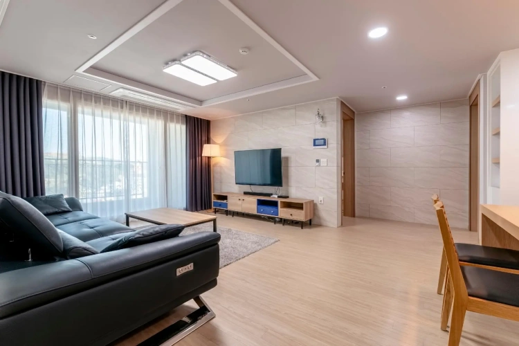 Standard Triple room with balcony