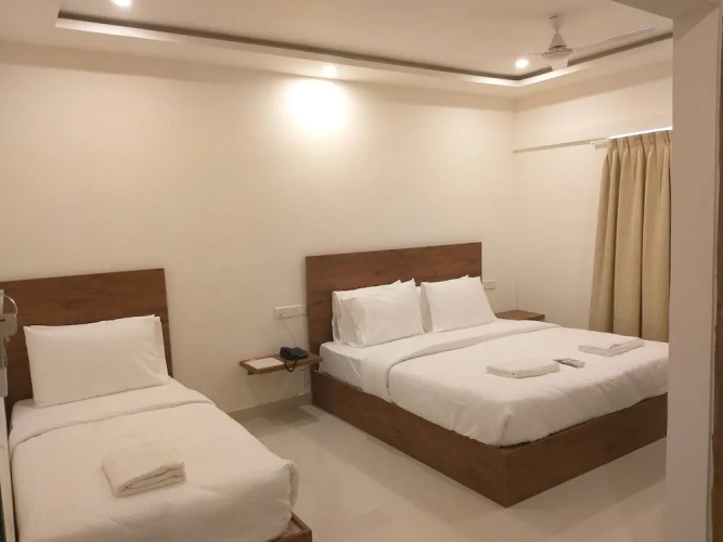 Hotel Airport City