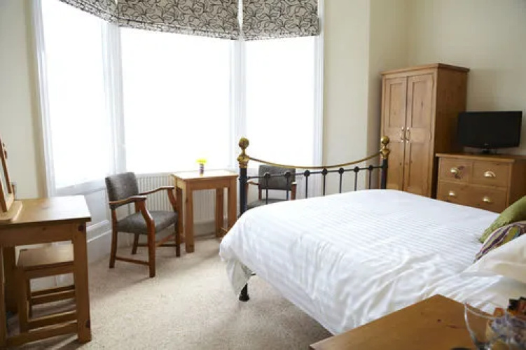The Waves Coastal Bed and Breakfast