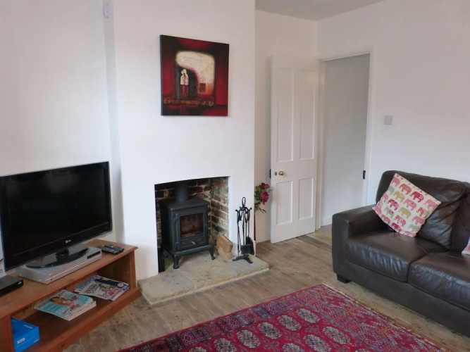 2 Farm Cottages
