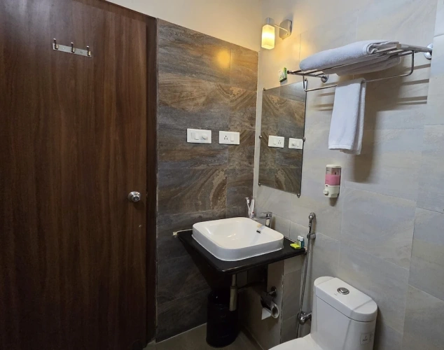1 Bedroom Executive Double room with city view