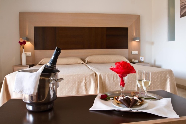 Dynastic Hotel & SPA photo 8
