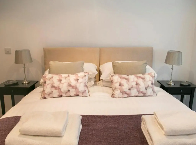 Glebe Apartment 1