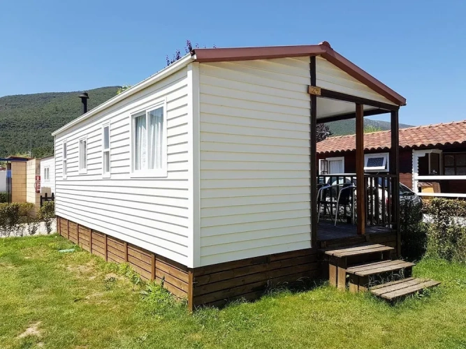 2 Bedrooms Family Bungalow