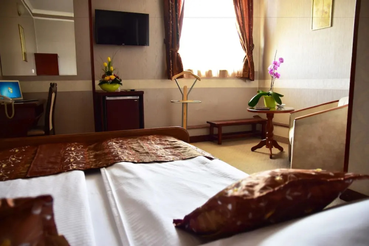 Garni Hotel Lav