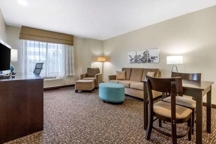 Double Suite