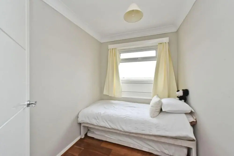 Stunning Penthhouse apt