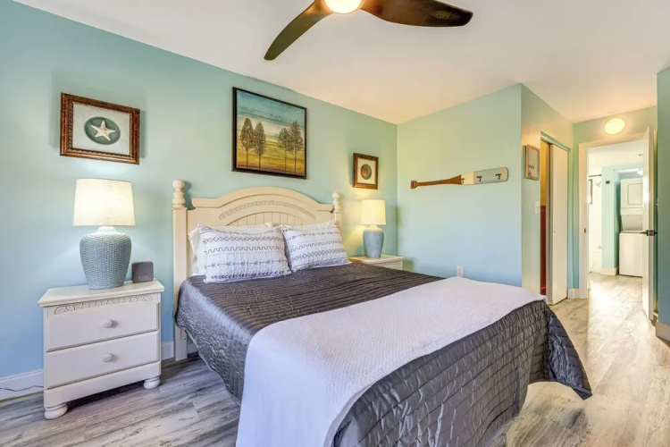 Pool & Beach Access! Walkable St Augustine Condo
