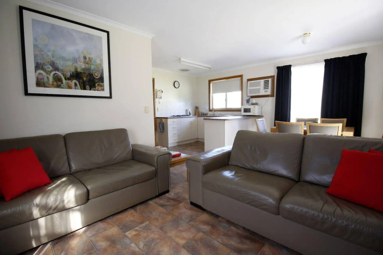 Cape Jervis Holiday Units - Mount Gambier