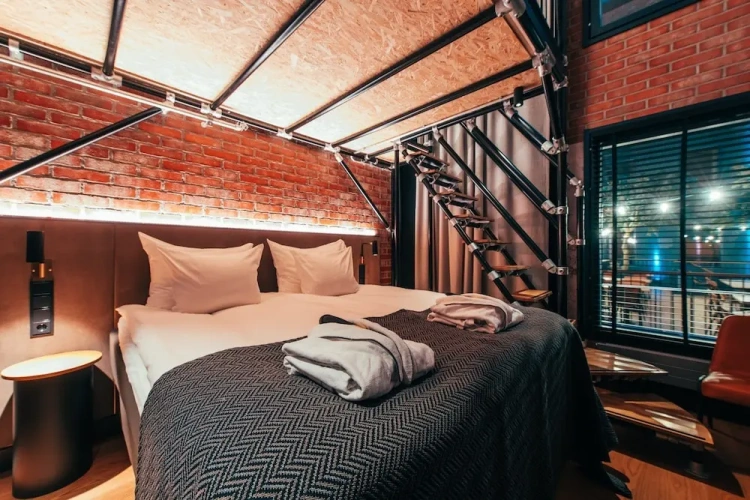Deluxe Double Loft