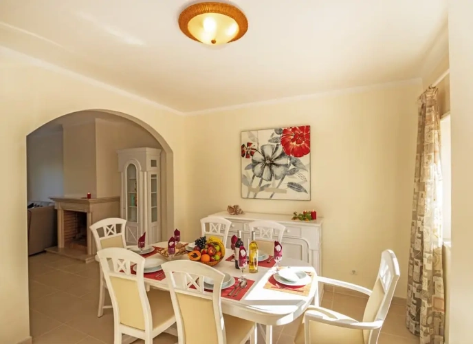 4 Bedrooms Apartment with balcony and with pool view