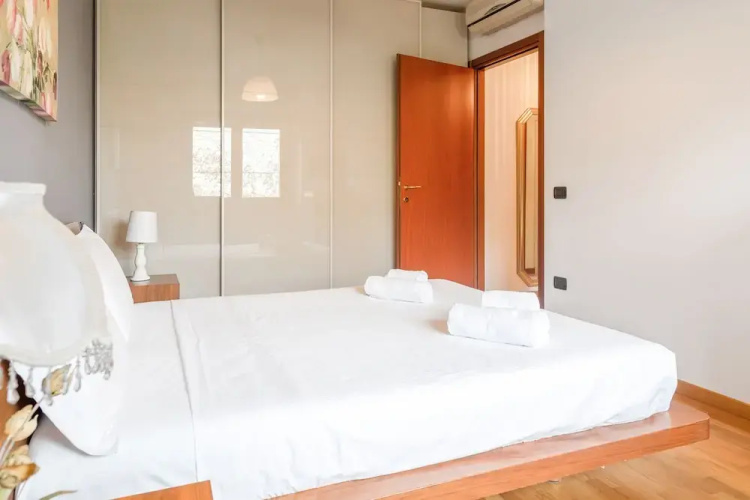 Porta Nuova Modern Apartment