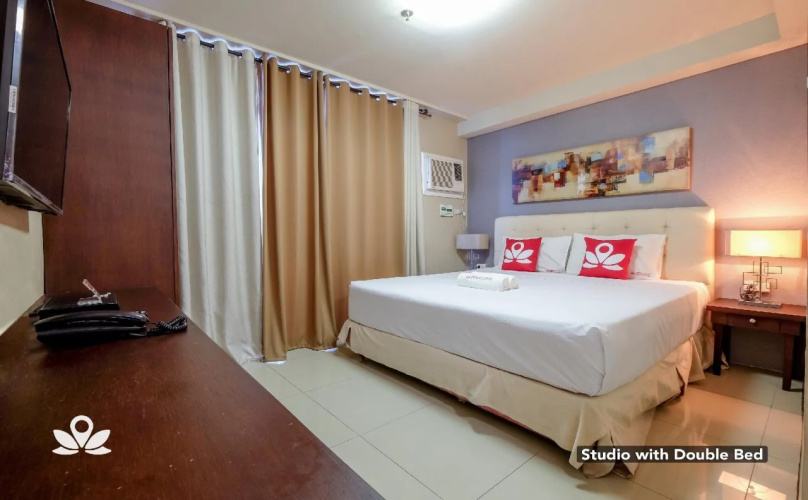 OYO 105 Melbourne Suites