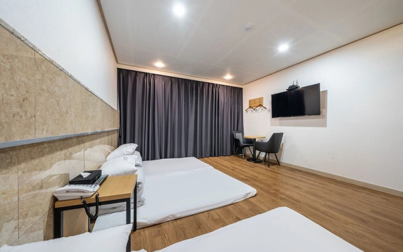 Incheon (Wolmido) Grand Suite Hotel