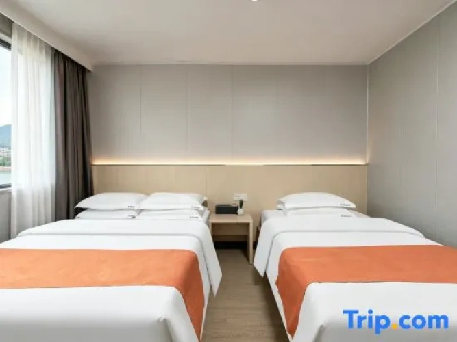Luxury Twin room
