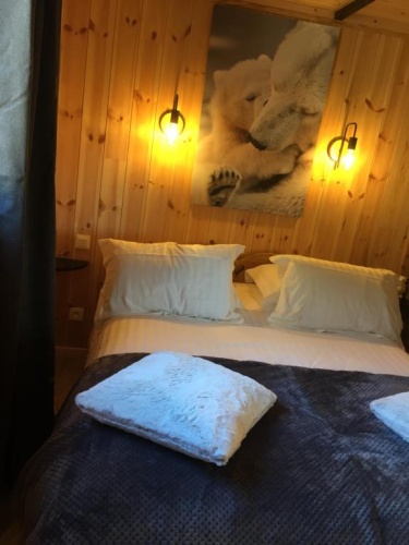 Double Chalet