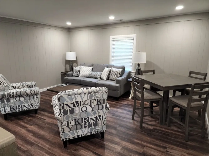 2 Bedrooms Standard Family room