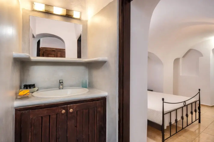 Lava suites