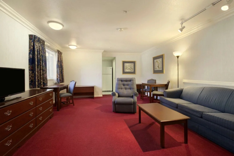 Travelodge Redding CA