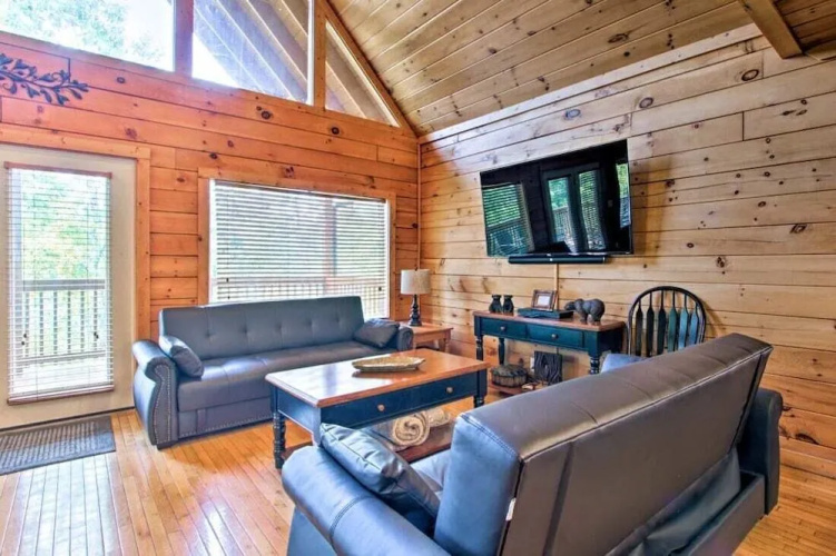 Mountaintop Manor