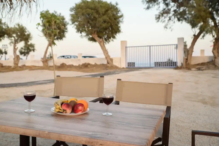Villa George Santorini