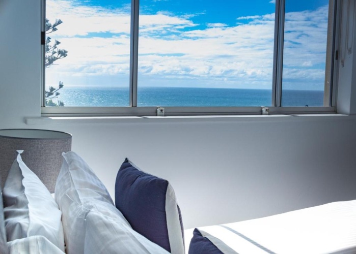 2 Bedrooms Premium Apartment with ocean view