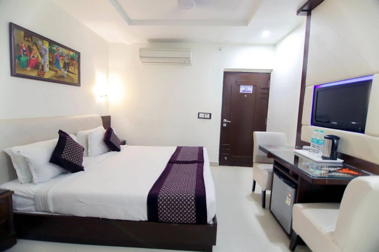 Hotel Taj Inn