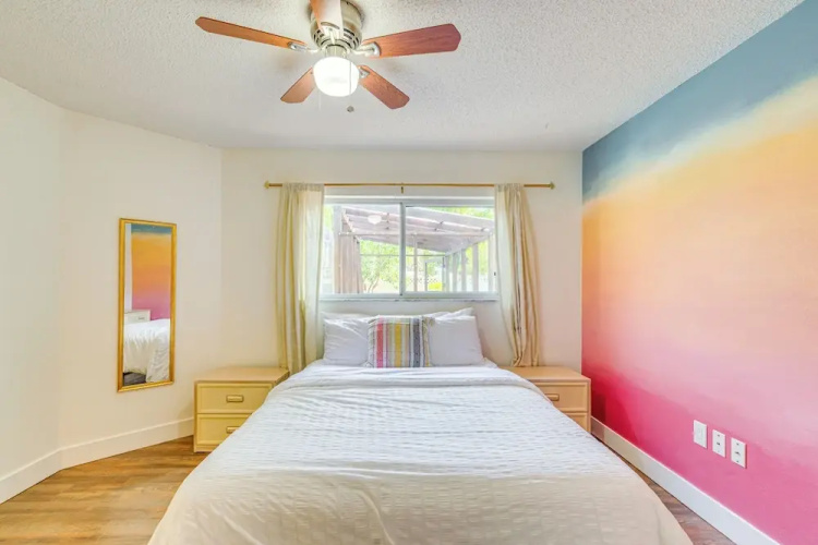 Private Pool & Lanai: Spring Hill Oasis