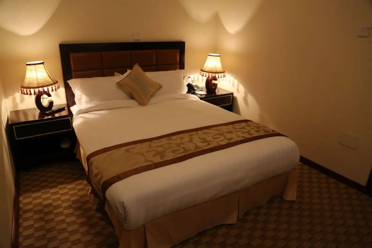 Caravan Hotel