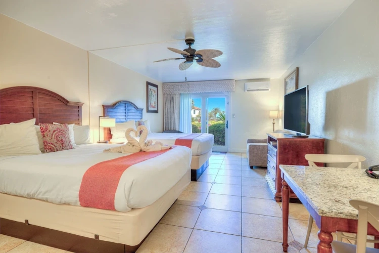 Deluxe Quadruple Basement room