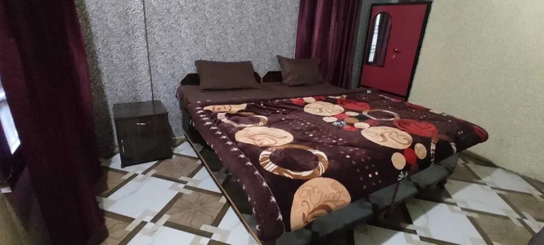 Vivek Hotel And Restaurant