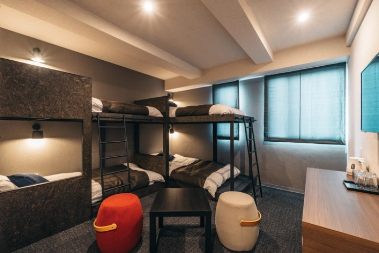 Standard Quadruple room