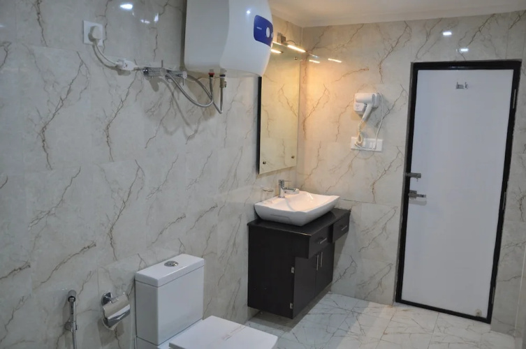 Hotel Savera
