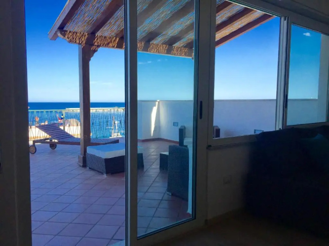 Solarium Achilles