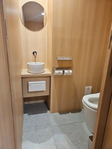 Premium Suite