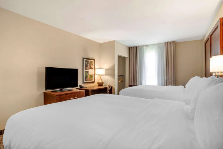 Comfort Inn & Suites