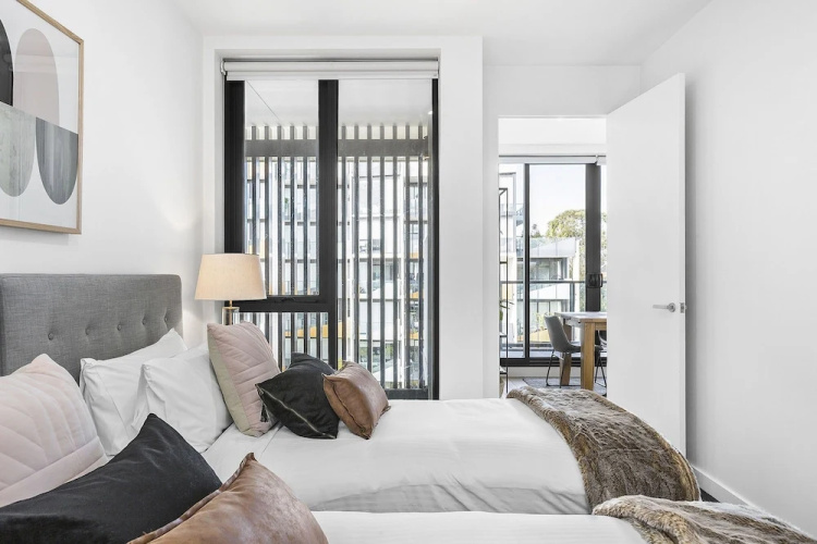 BOUTIQUE STAYS - Heathland Views