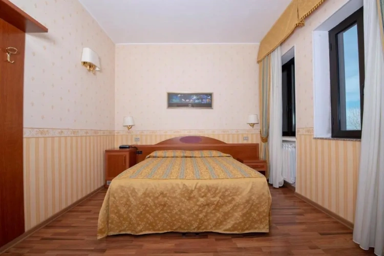 Superior Double room with lake view