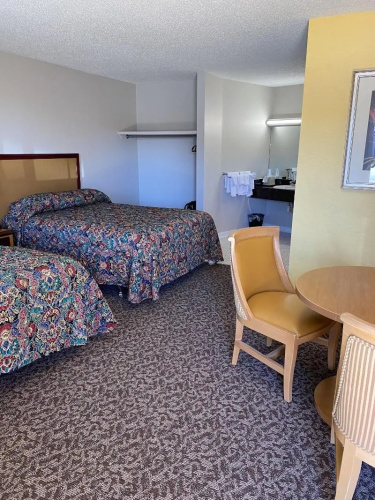 Dunes Inn